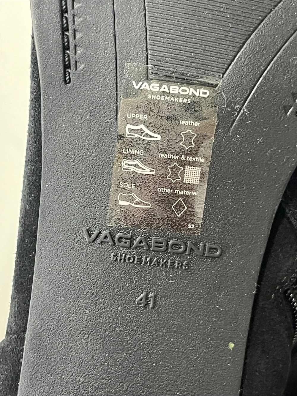 New Vagabond Shoemakers Stina Suede Boot in Black Size 41